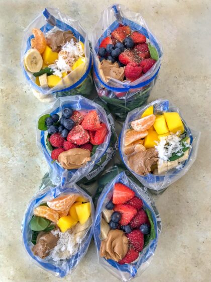 Make Ahead Freezer Smoothie Packs - homemade smoothie packs that come together easily and quickly! Perfect for meal prepping. Enjoy the convenience of a grab-n-dump smoothie straight from your freezer! #smoothies #freezersmoothiepacks #smoothiepacks #mealprep #makeahead | https://withpeanutbutterontop.com